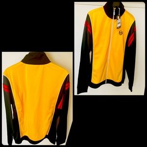 Sergio Tacchini jacket size XL - Jacket can be unisex